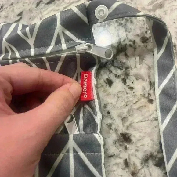 NWOT wet and dry bag- Demaro - Picture 2 of 4